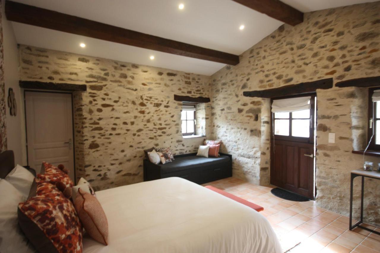 Hotel Le Nichoir à Les Essarts  Extérieur photo